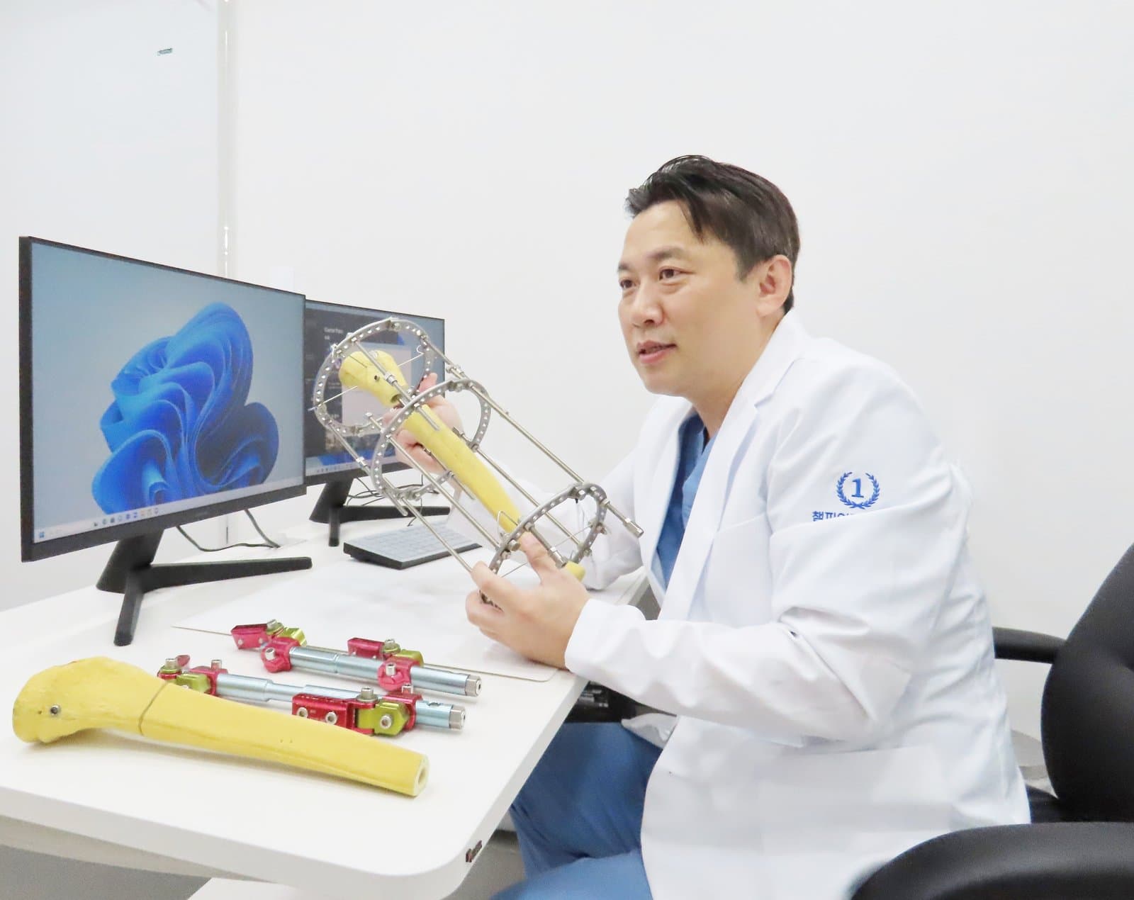Gangnam Champion Orthopedic Surgery Hospital (강남챔피언정형외과)