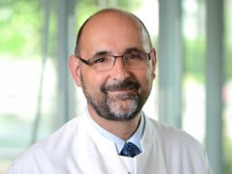 Dr. Francisco Fernandez