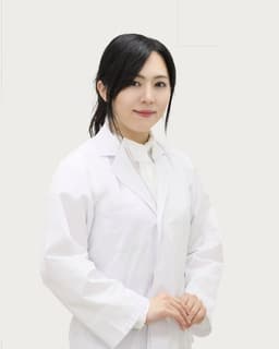 Dr. Yamamoto Mana (山本 茉奈)