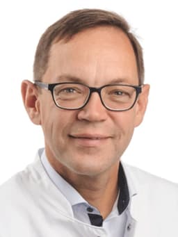 Dr. Robert Rödl